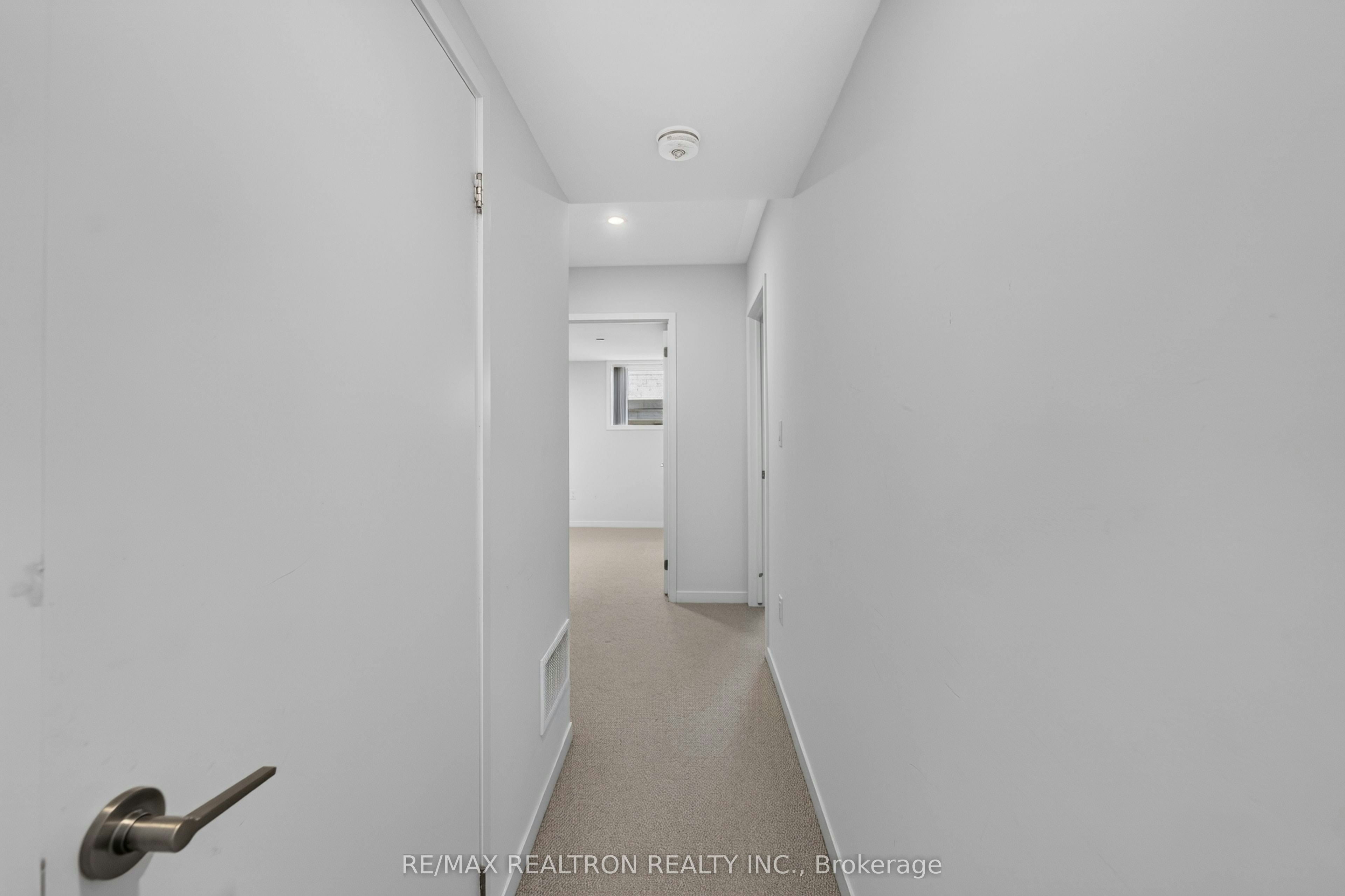 343-100 Honeycrisp Crescent, Vaughan, ON, L4K 0N7 - 16