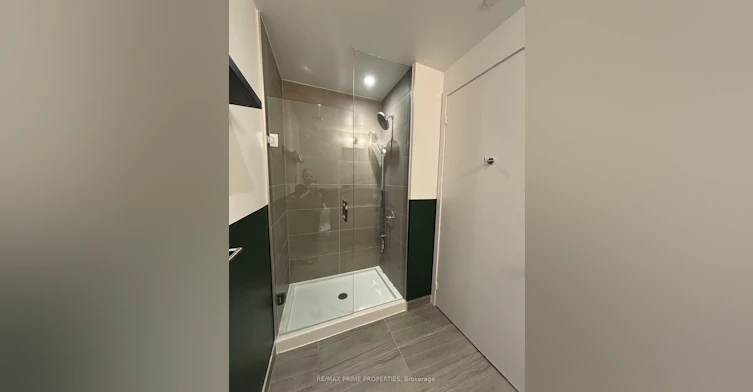 2307-950 Portage Parkway, Vaughan, ON, L4K 0J7 - 8