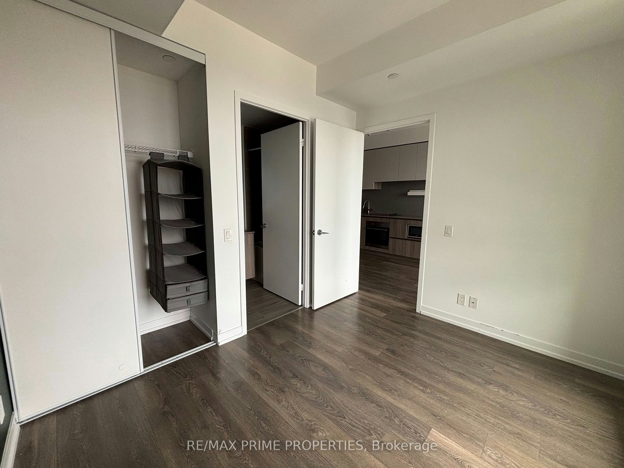 2307-950 Portage Parkway, Vaughan, ON, L4K 0J7 - 10