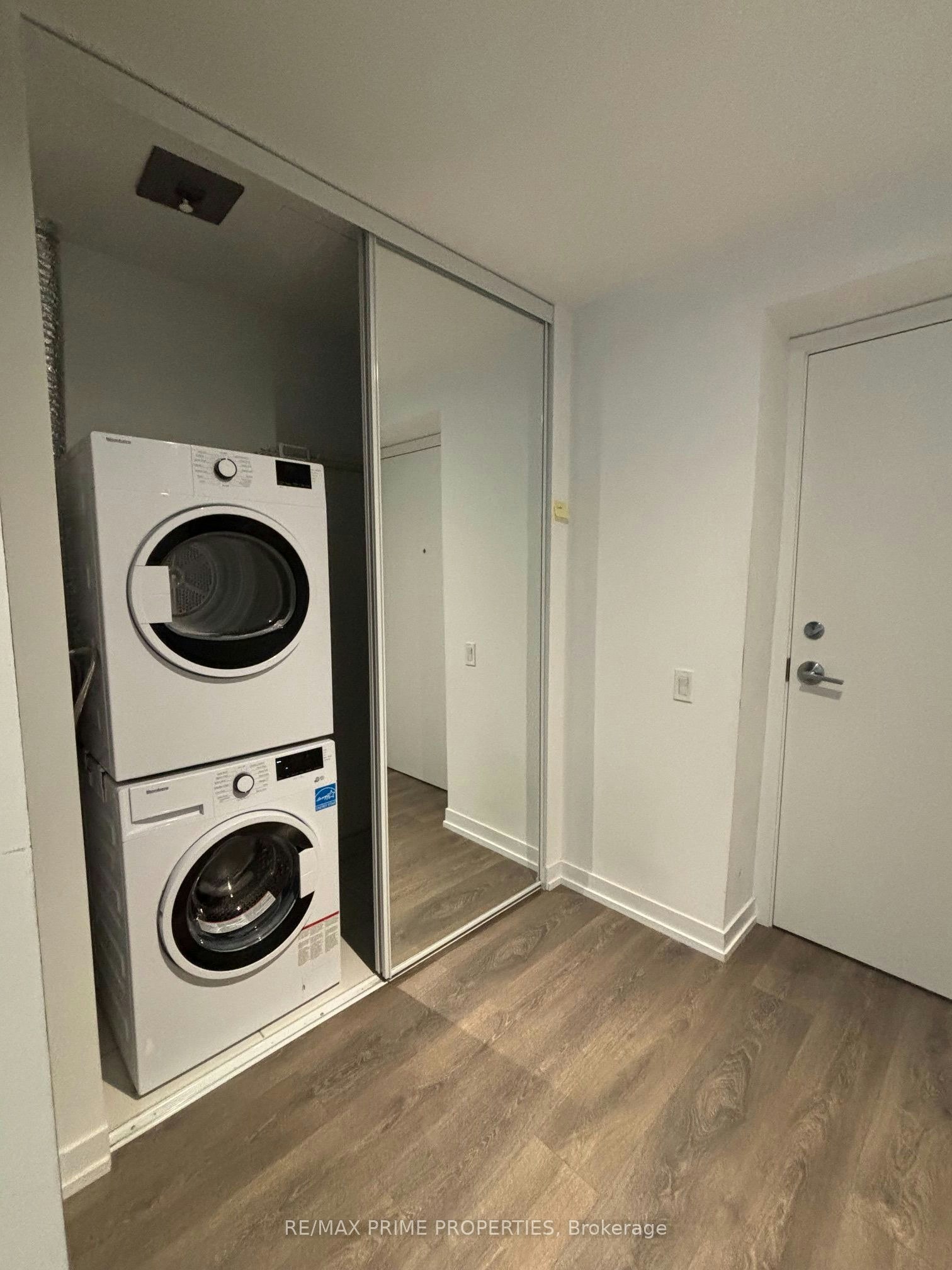 2307-950 Portage Parkway, Vaughan, ON, L4K 0J7 - 13
