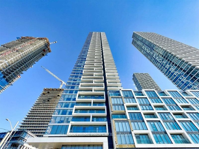 2307-950 Portage Parkway, Vaughan, ON, L4K 0J7