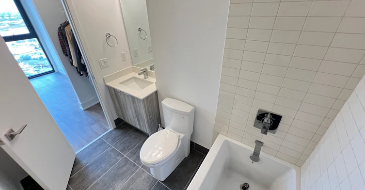2916 Highway 7 Road, Vaughan, ON, L4K 0K6 - 11