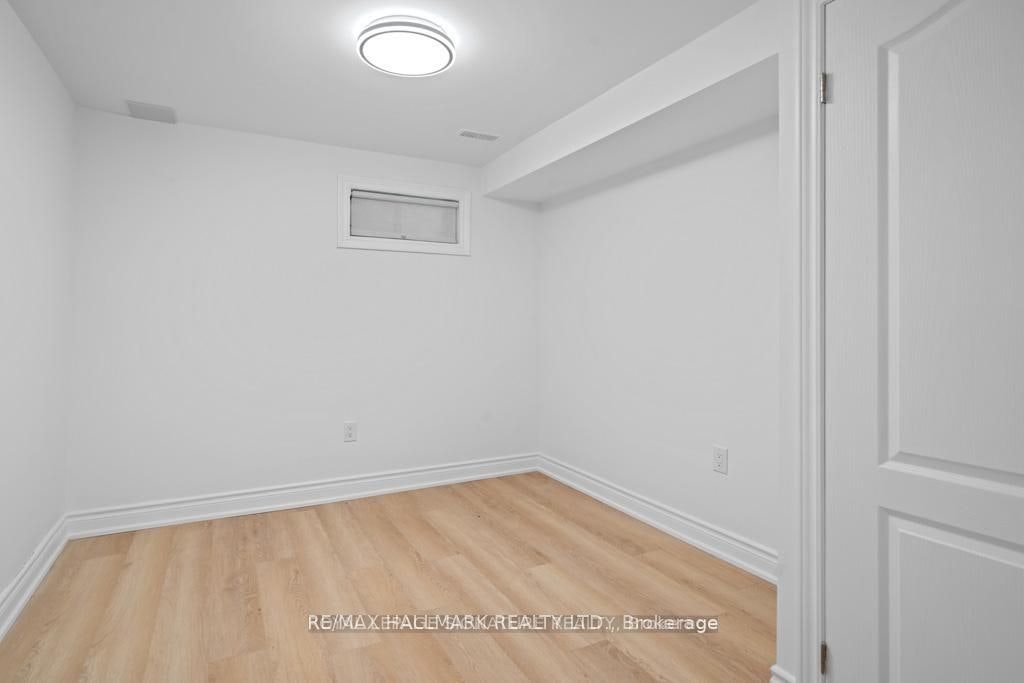 227-BASEMENT Thoms Crescent, Newmarket, ON, L3Y 1C9 - 3