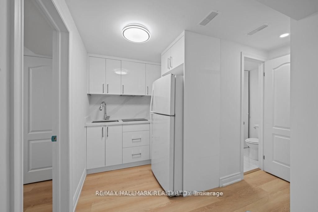 227-BASEMENT Thoms Crescent, Newmarket, ON, L3Y 1C9 - 5
