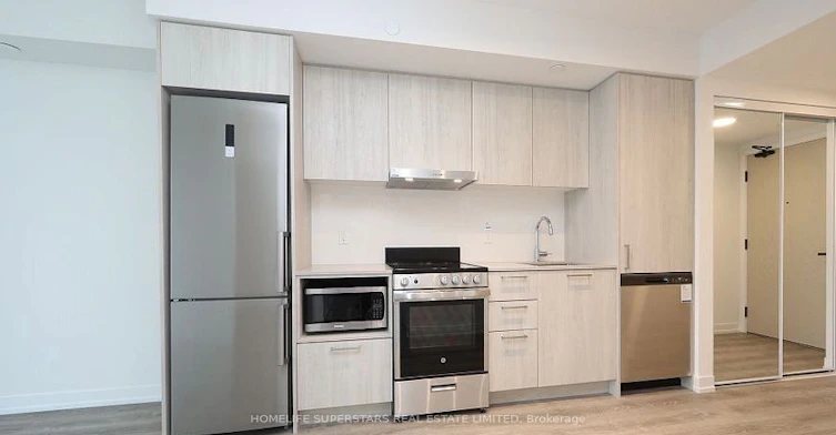 3001-195 Commerce Street, Vaughan, ON, L4K 0P9 - 14