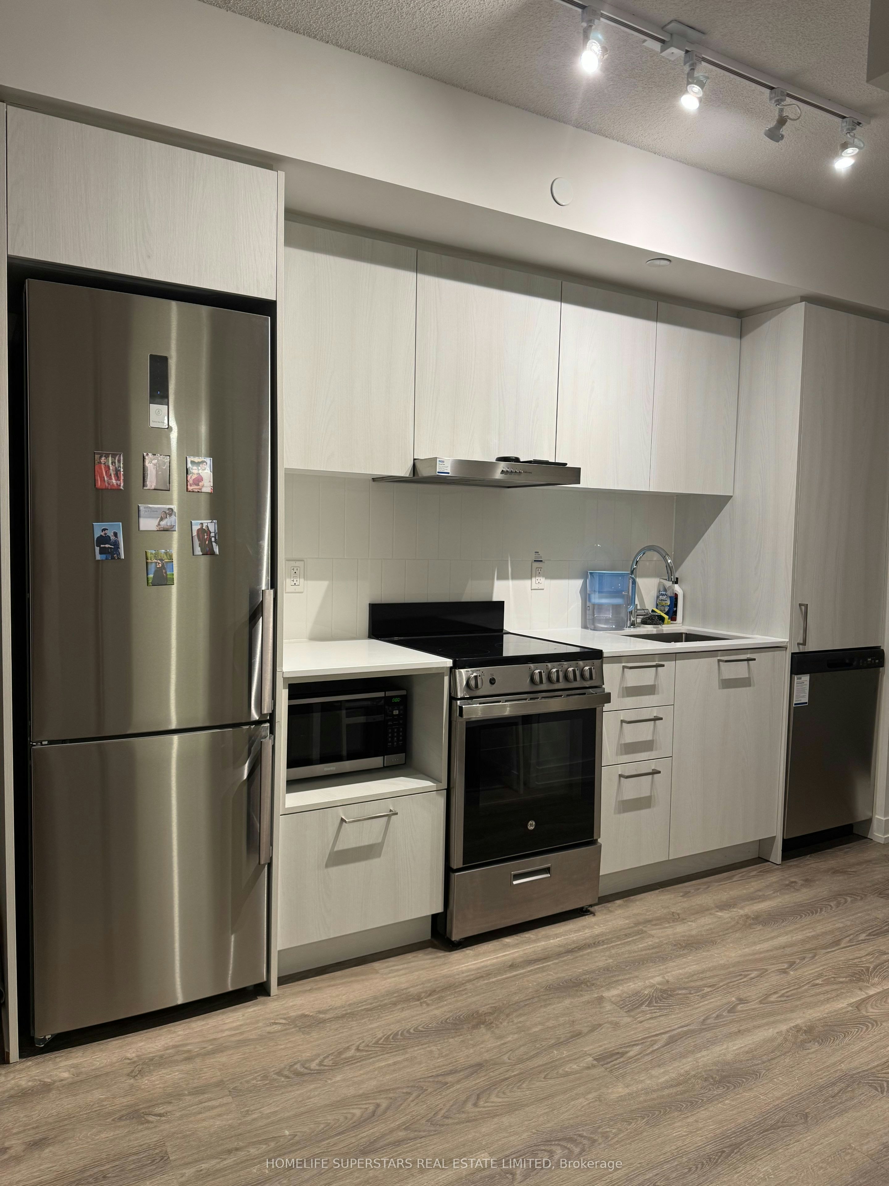 3001-195 Commerce Street, Vaughan, ON, L4K 0P9 - 12