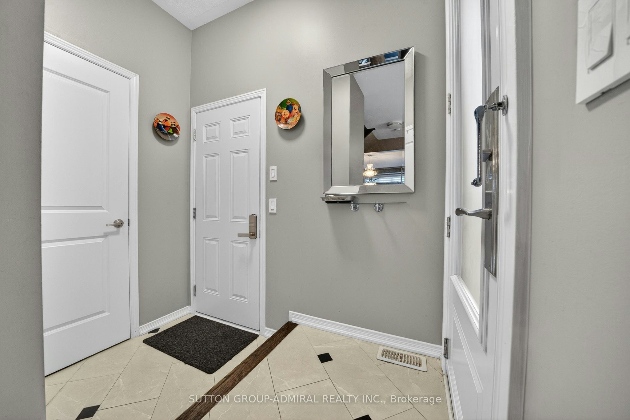 49 Poetry Drive, Vaughan, ON, L4H 3R1 - 4