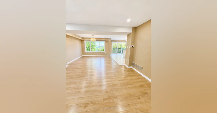 162 Widdifield Avenue, Newmarket, ON, L3X 1Z2 - 8