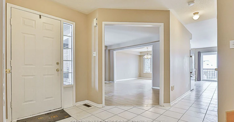 162 Widdifield Avenue, Newmarket, ON, L3X 1Z2 - 4