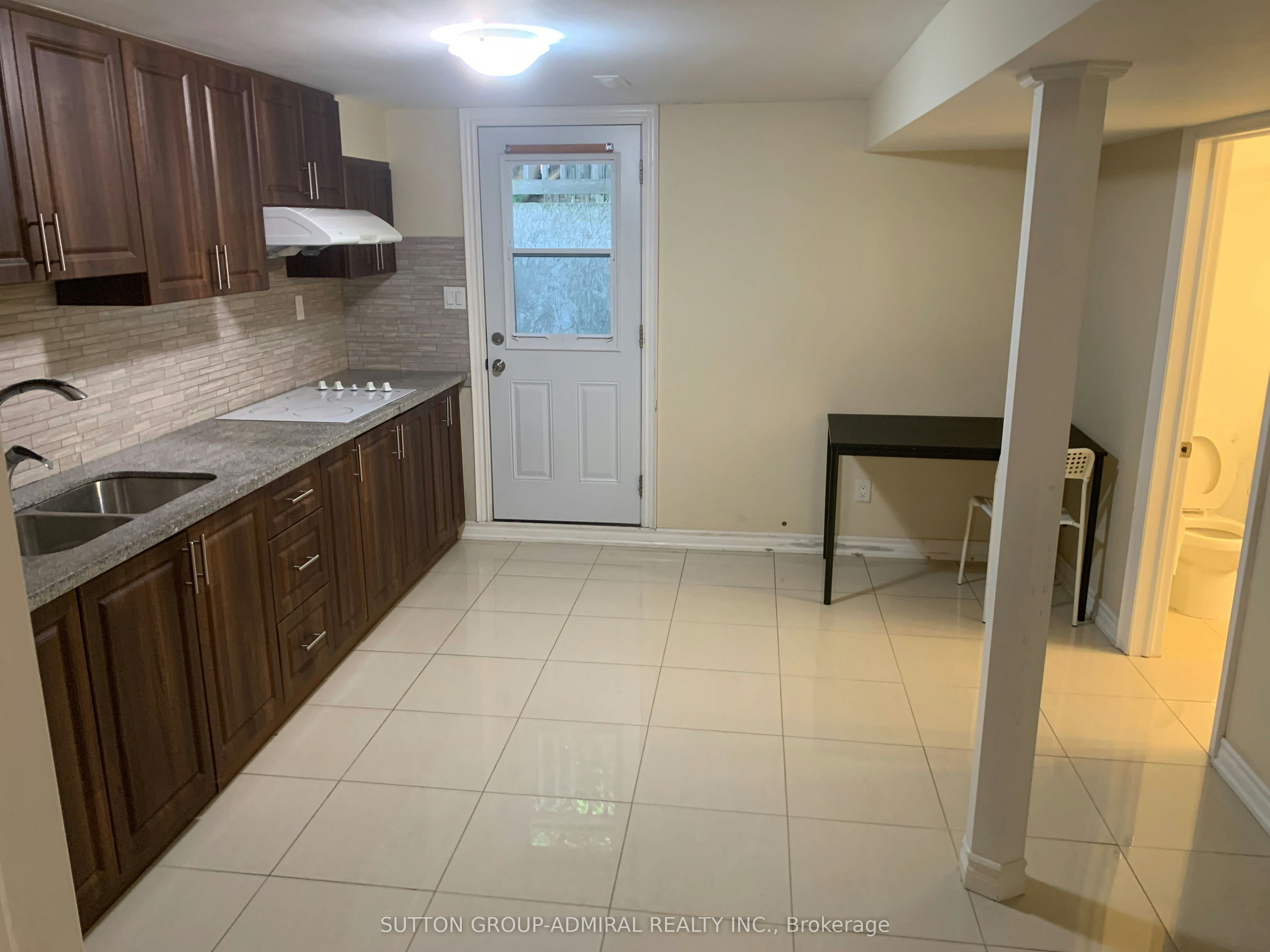 bsmt-5 Coventry Court, Richmond Hill, ON, L4C 8B4 - 8