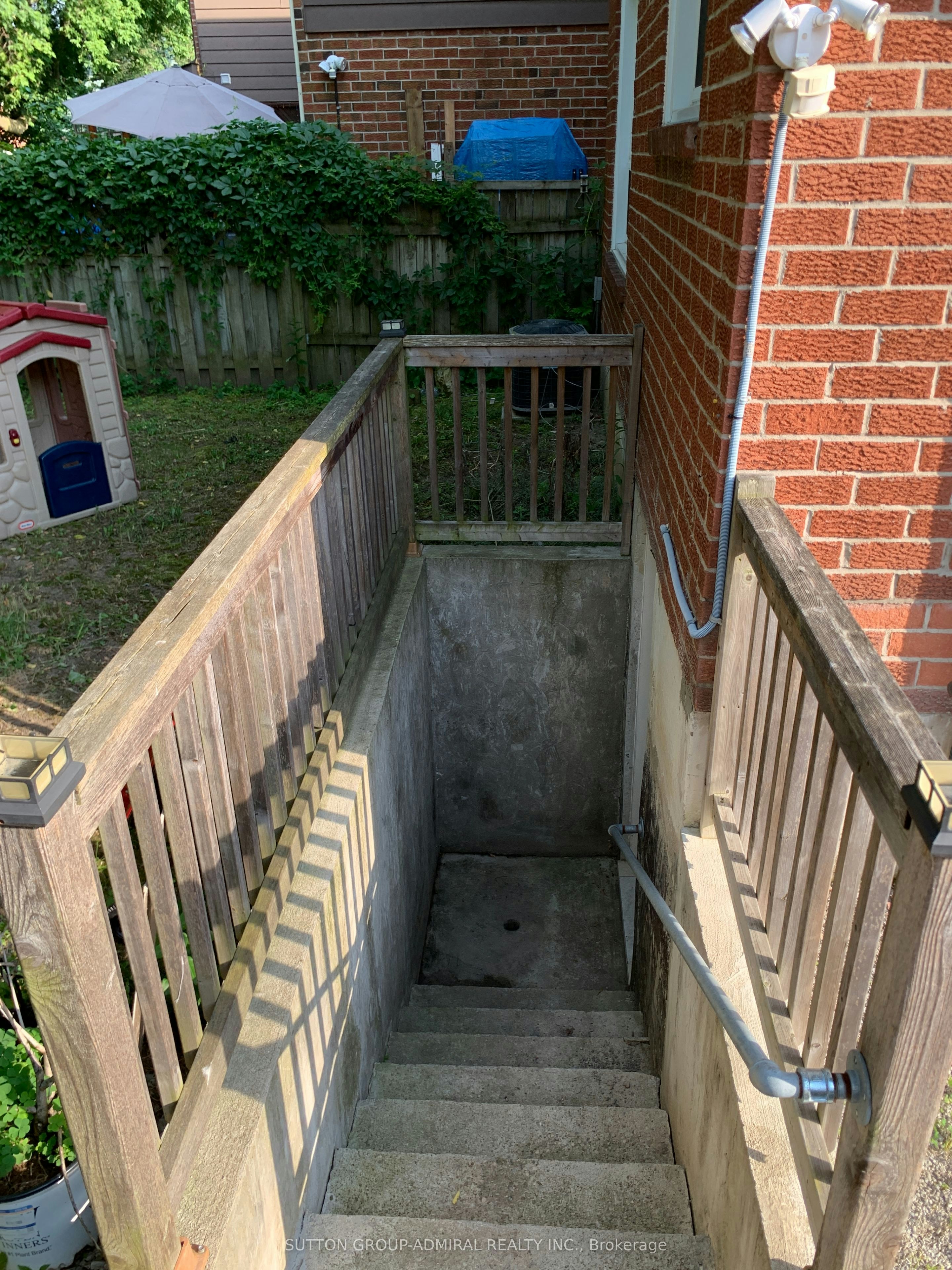 bsmt-5 Coventry Court, Richmond Hill, ON, L4C 8B4 - 2