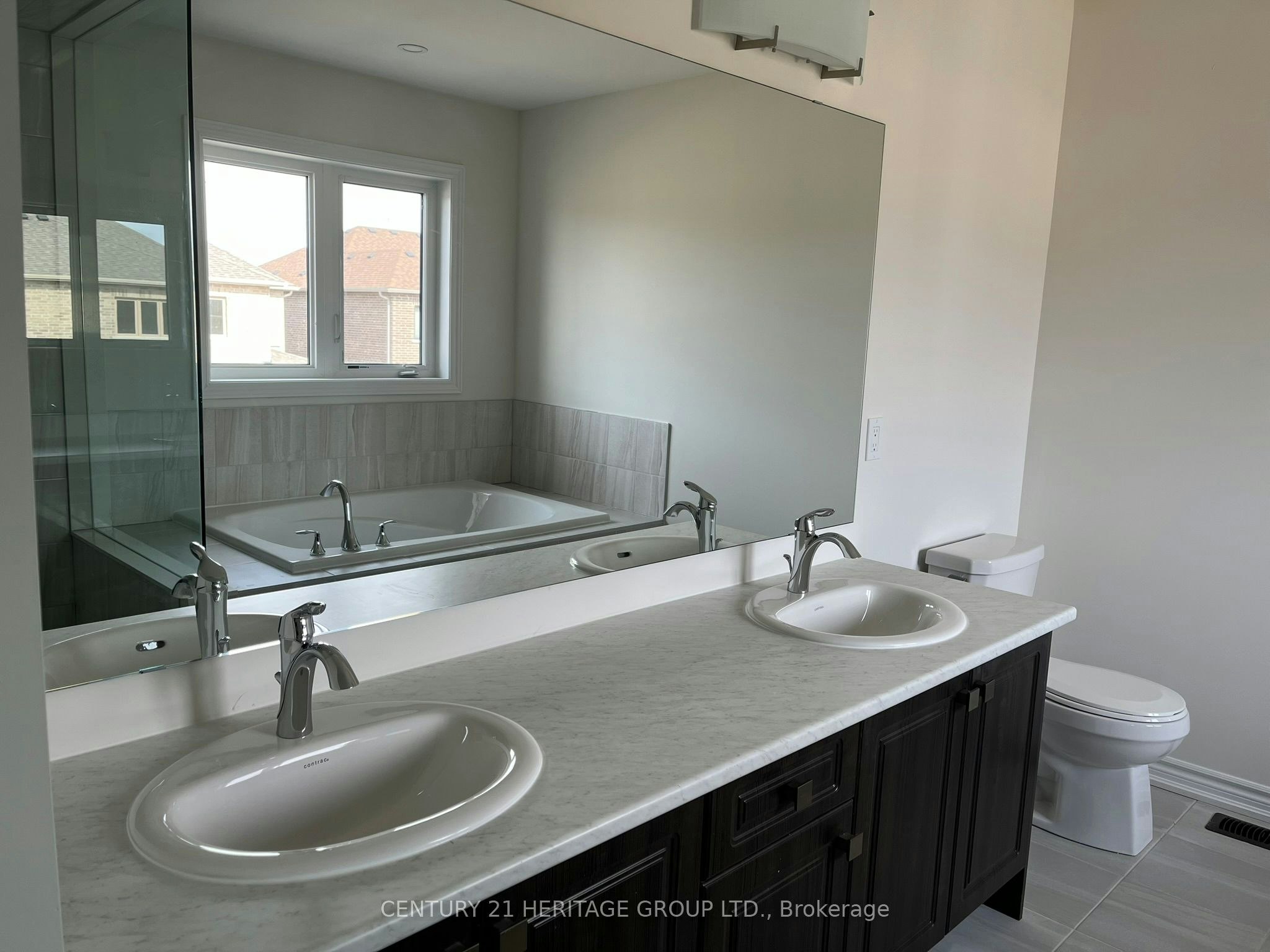 181 Ferragine Crescent, Bradford West Gwillimbury, ON, L4Z 4B4 - 9