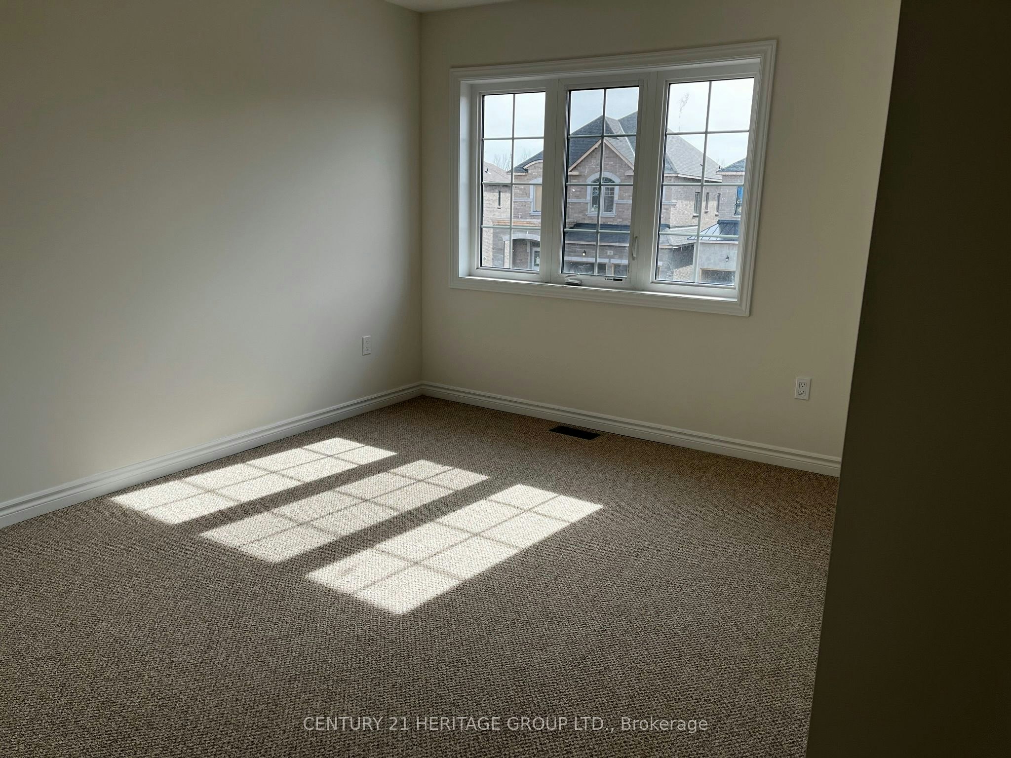 181 Ferragine Crescent, Bradford West Gwillimbury, ON, L4Z 4B4 - 6