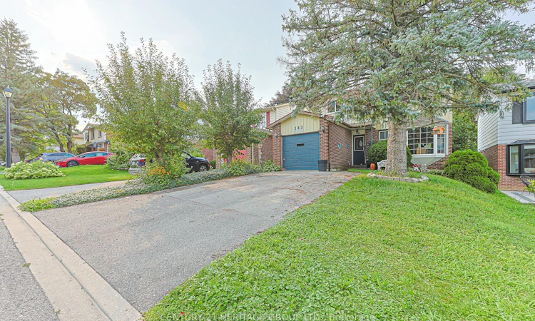 143 Thoms Crescent