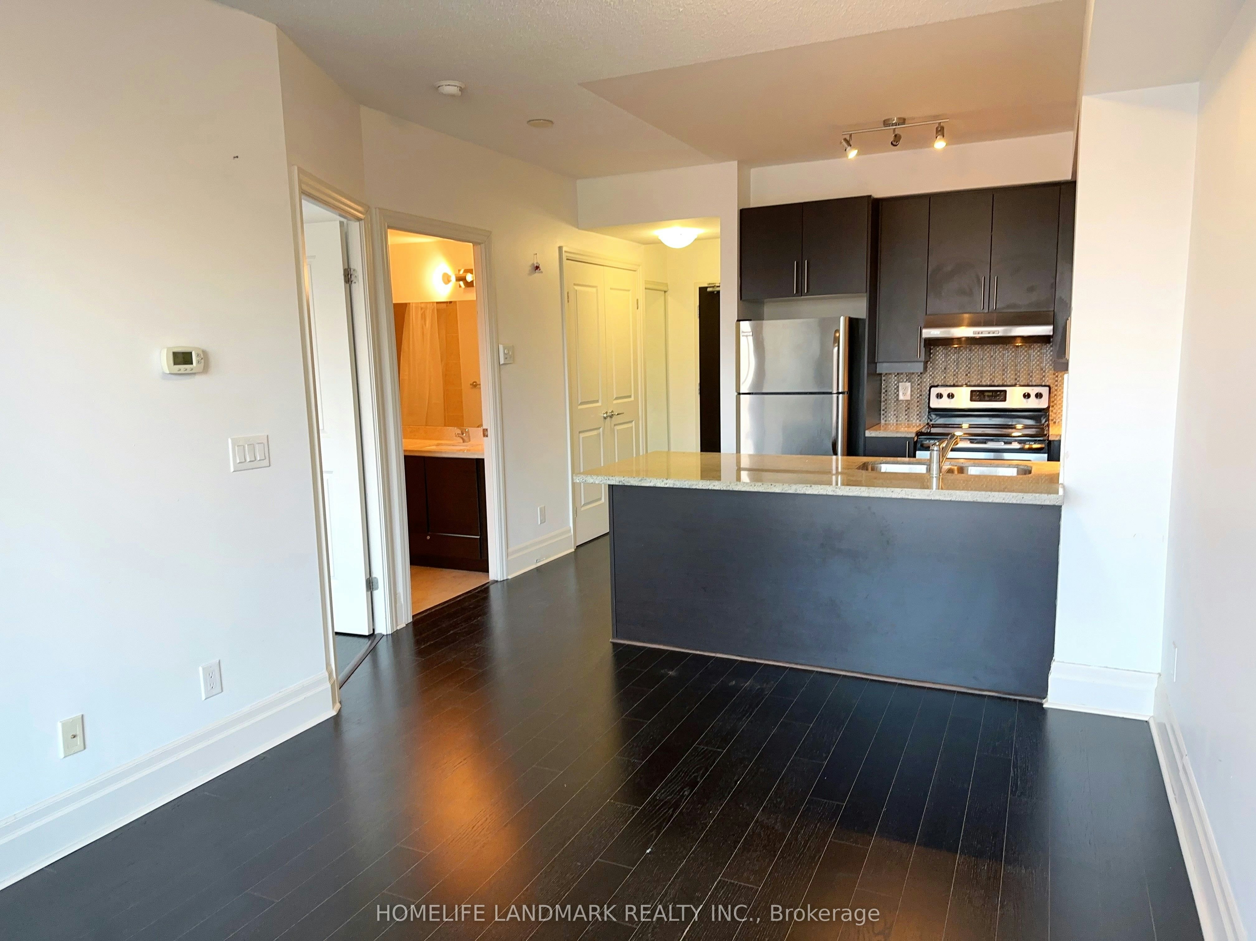 410-131 Upper Duke Crescent, Markham, ON, L6G 0C9 - 8