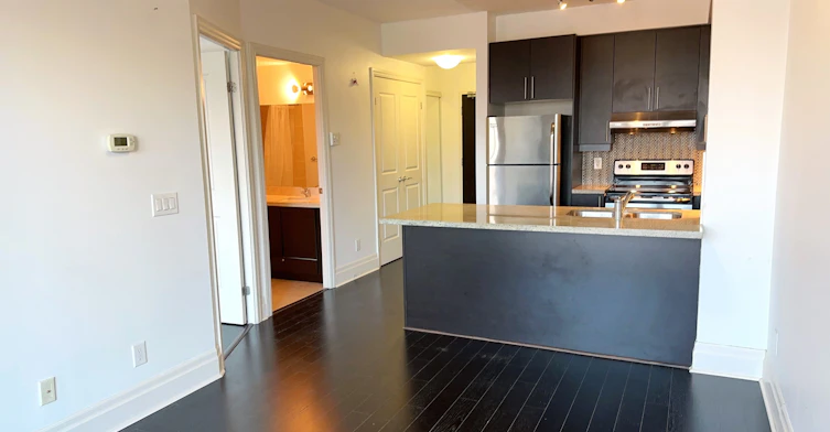 410-131 Upper Duke Crescent, Markham, ON, L6G 0C9 - 8