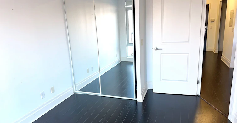 410-131 Upper Duke Crescent, Markham, ON, L6G 0C9 - 11