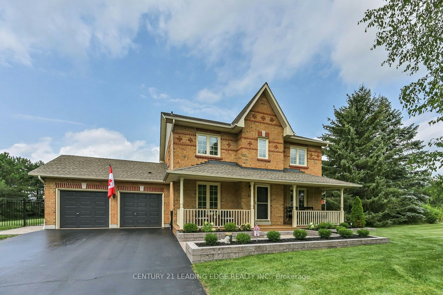 12 Taylor Drive, Uxbridge, ON, L0C 1E0