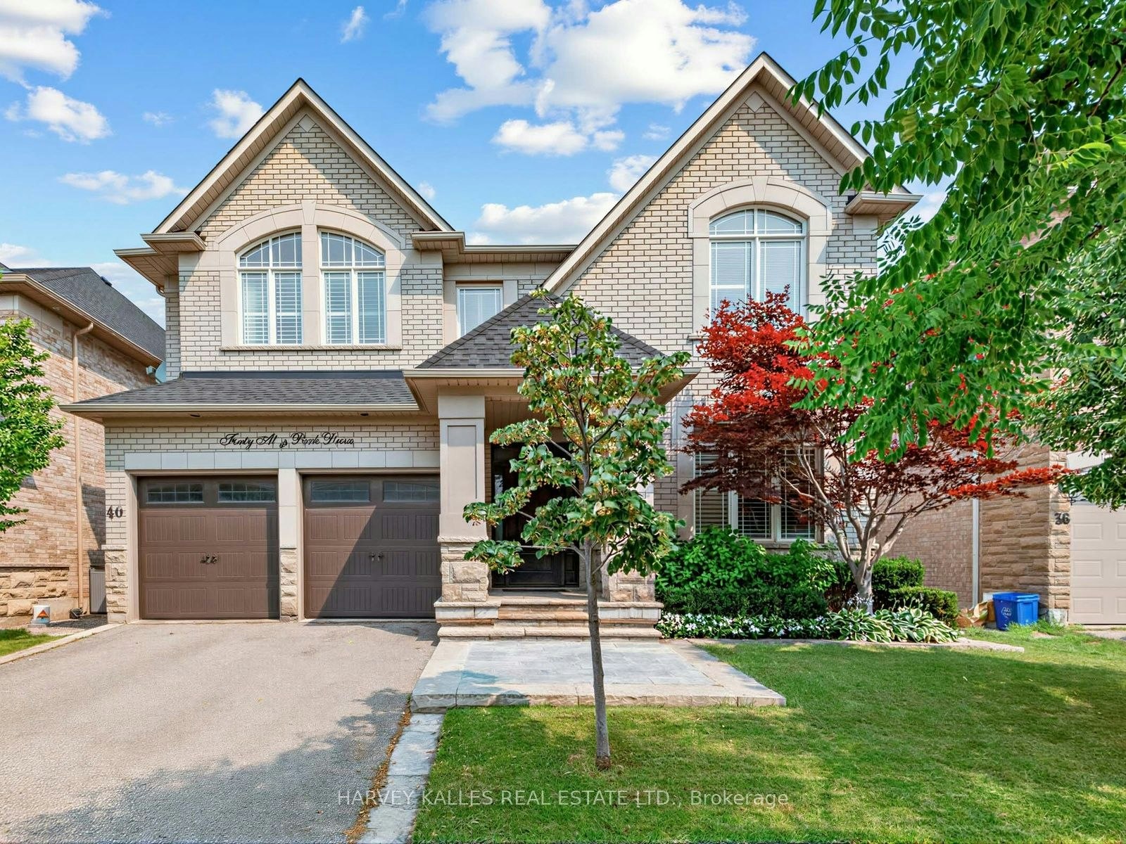 40 Altus Park Drive, Vaughan, ON, L6A 0Z6