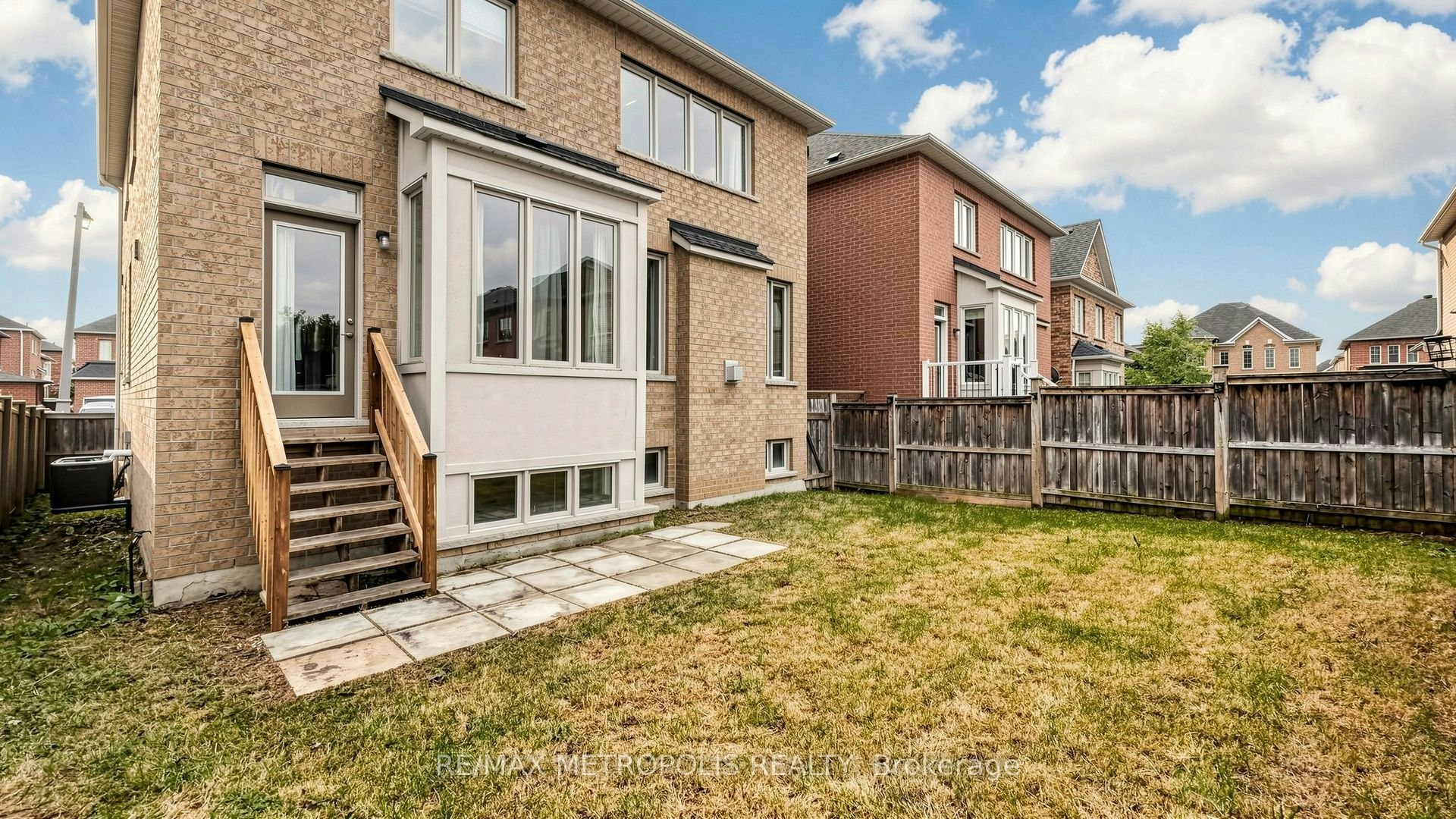 138 Yakefarm Boulevard, Whitchurch-Stouffville, ON, L4A 0R8 - 24