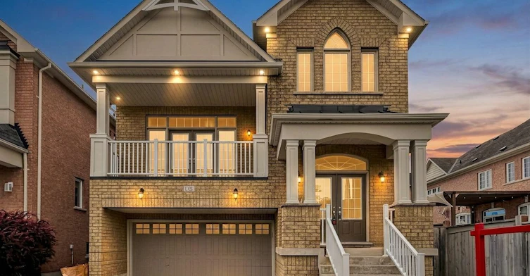138 Yakefarm Boulevard, Whitchurch-Stouffville, ON, L4A 0R8