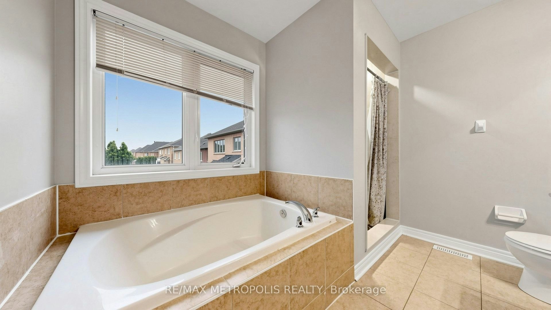 138 Yakefarm Boulevard, Whitchurch-Stouffville, ON, L4A 0R8 - 11