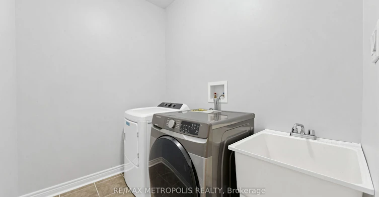 138 Yakefarm Boulevard, Whitchurch-Stouffville, ON, L4A 0R8 - 27