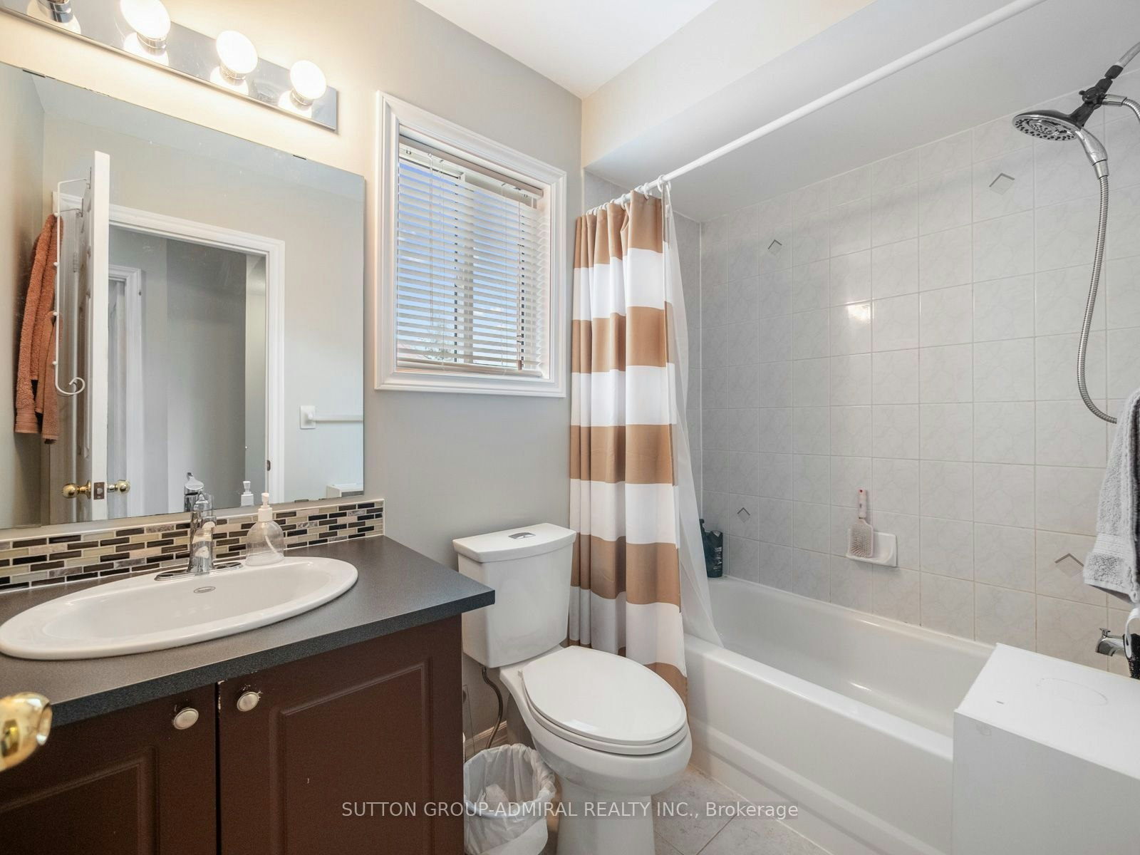267 Warner Crescent, Newmarket, ON, L3X 2G6 - 27