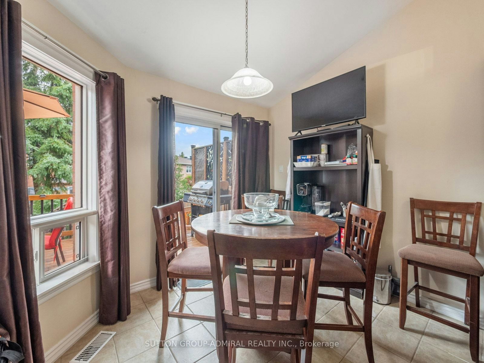 267 Warner Crescent, Newmarket, ON, L3X 2G6 - 16