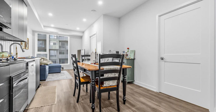 1516-10 Abeja Street, Vaughan, ON, L4K 0R4 - 4