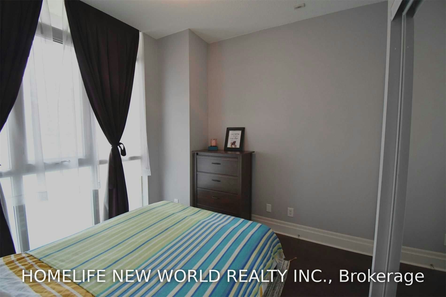 111-1 Upper Duke Crescent, Markham, ON, L6G 0B6 - 4