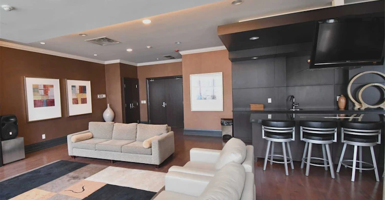 111-1 Upper Duke Crescent, Markham, ON, L6G 0B6 - 24