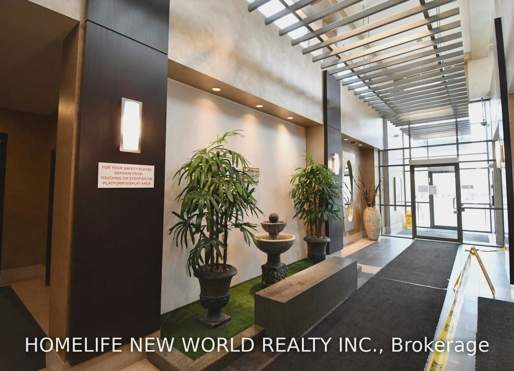 111-1 Upper Duke Crescent, Markham, ON, L6G 0B6 - 21