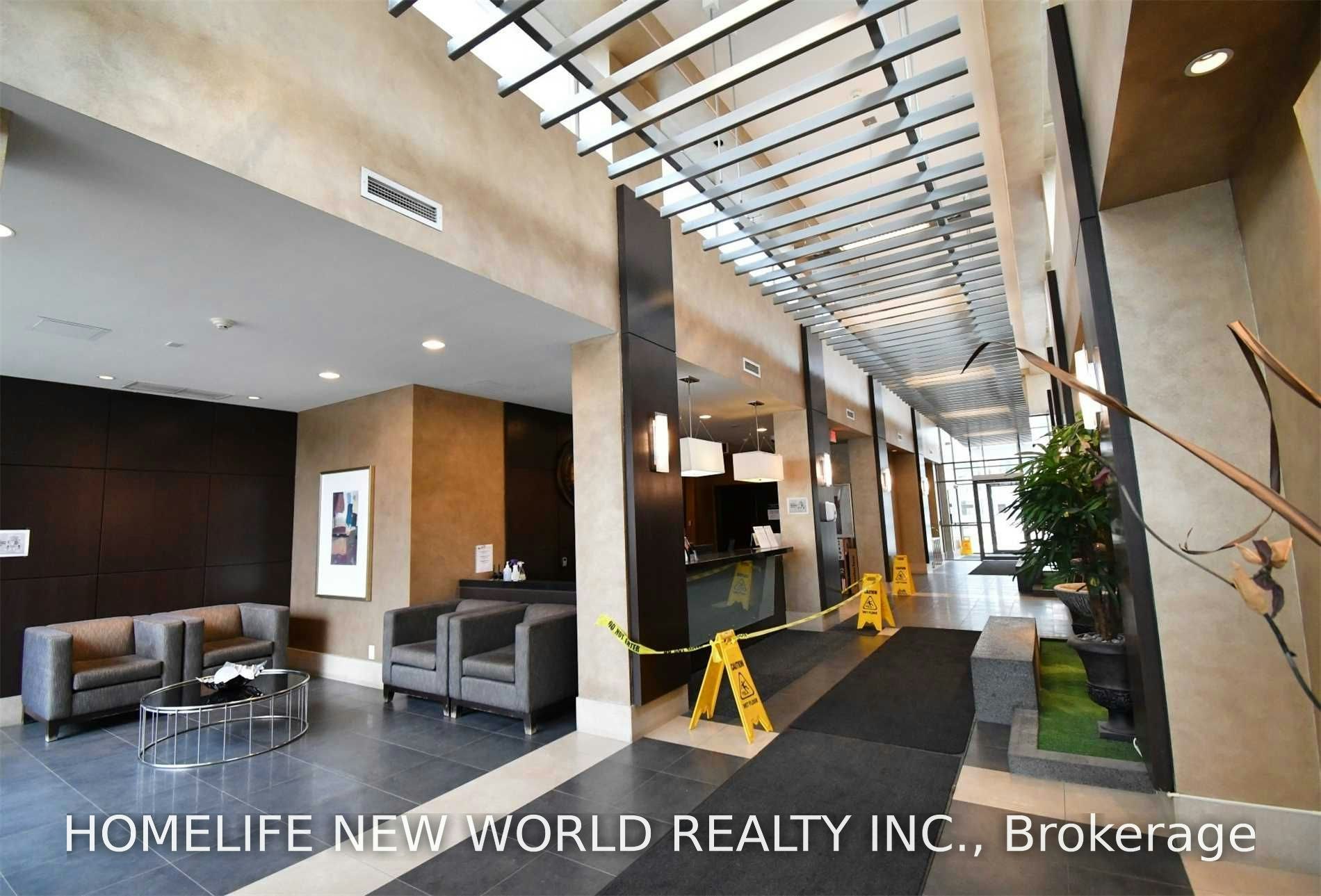 111-1 Upper Duke Crescent, Markham, ON, L6G 0B6 - 25