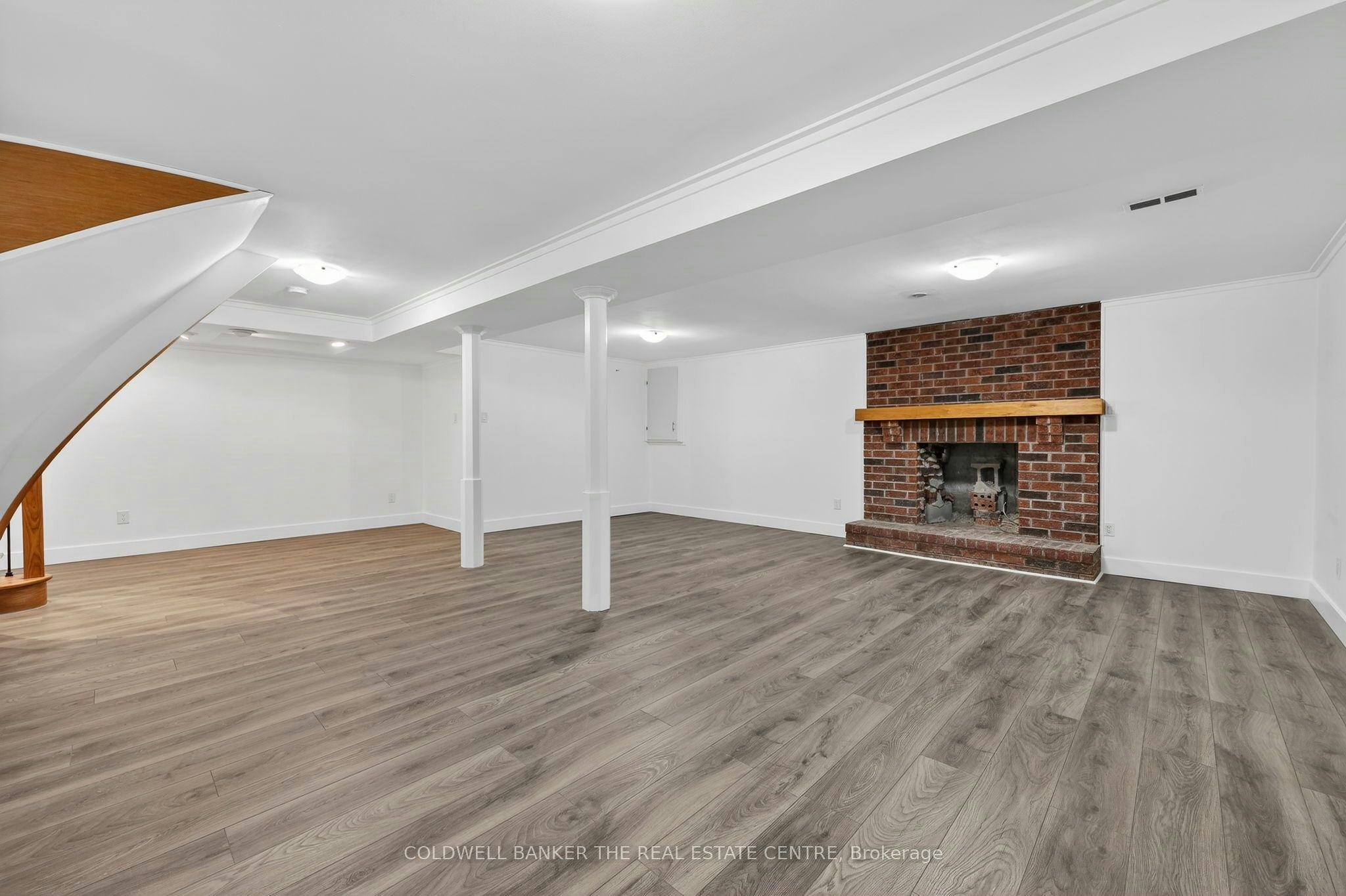 8 Brownlee Drive, Bradford West Gwillimbury, ON, L3Z 2A4 - 39