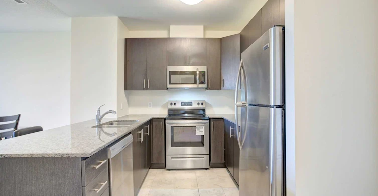104-39 New Delhi Drive, Markham, ON, L3S 0E1 - 9