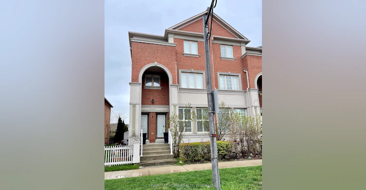 A-2933 Bur Oak Avenue, Markham, ON, L6B 1E6