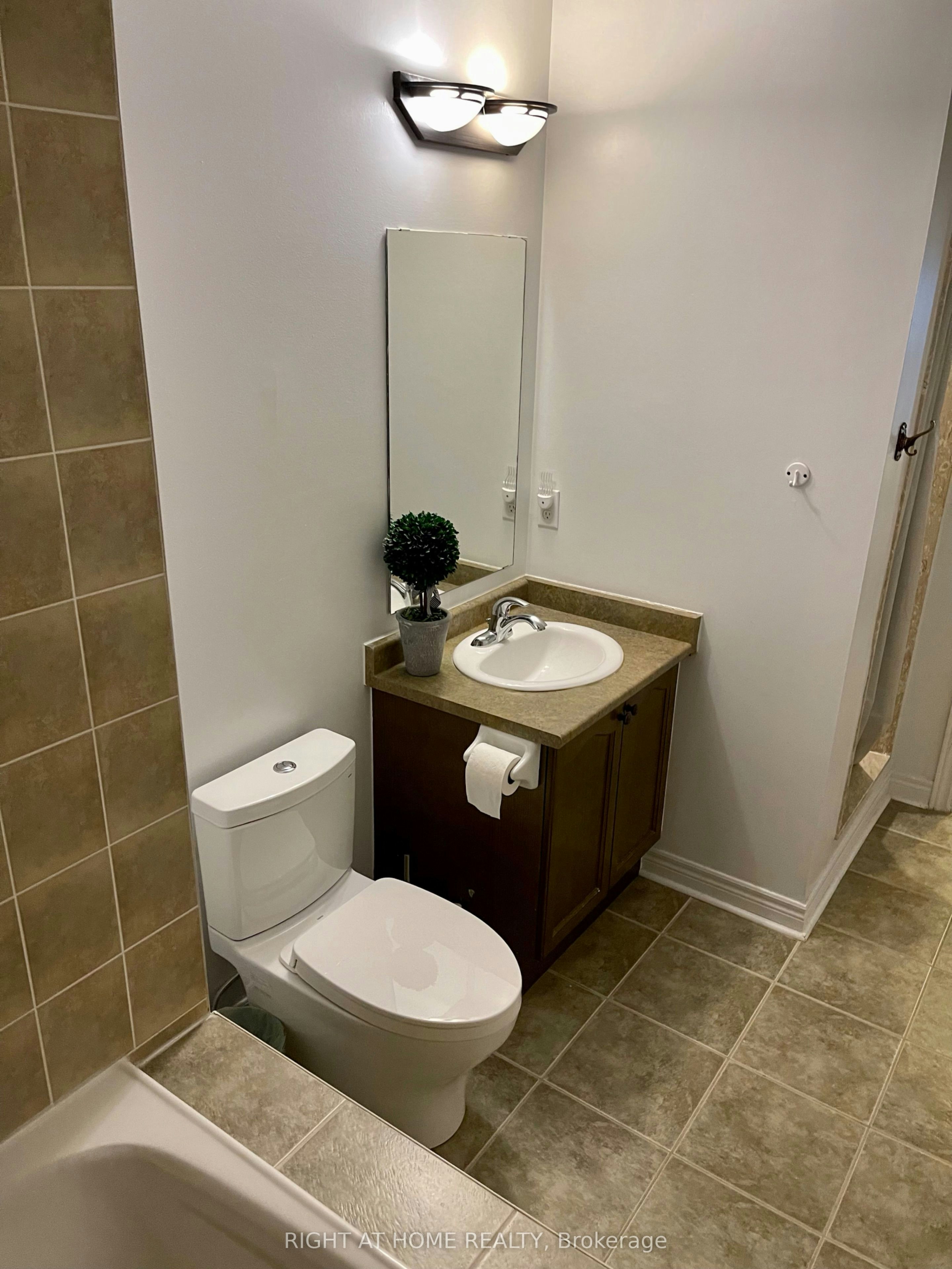 A-2933 Bur Oak Avenue, Markham, ON, L6B 1E6 - 12