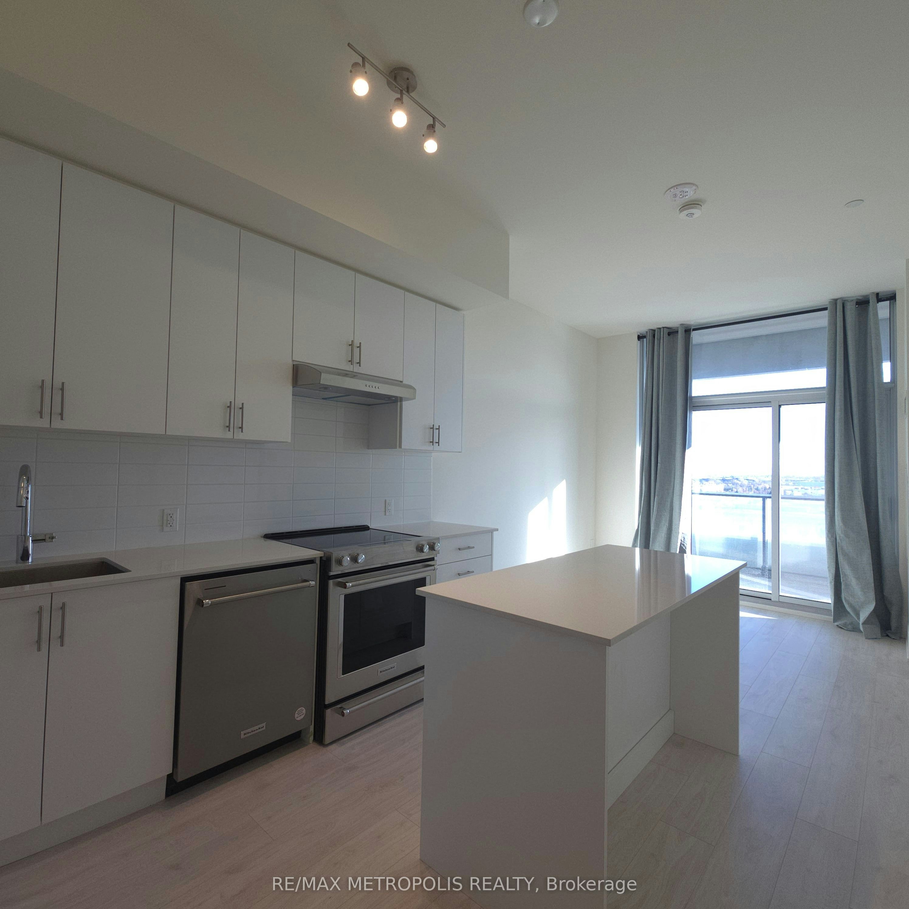 508-8960 Jane Street, Vaughan, ON, L4K 0N9 - 4
