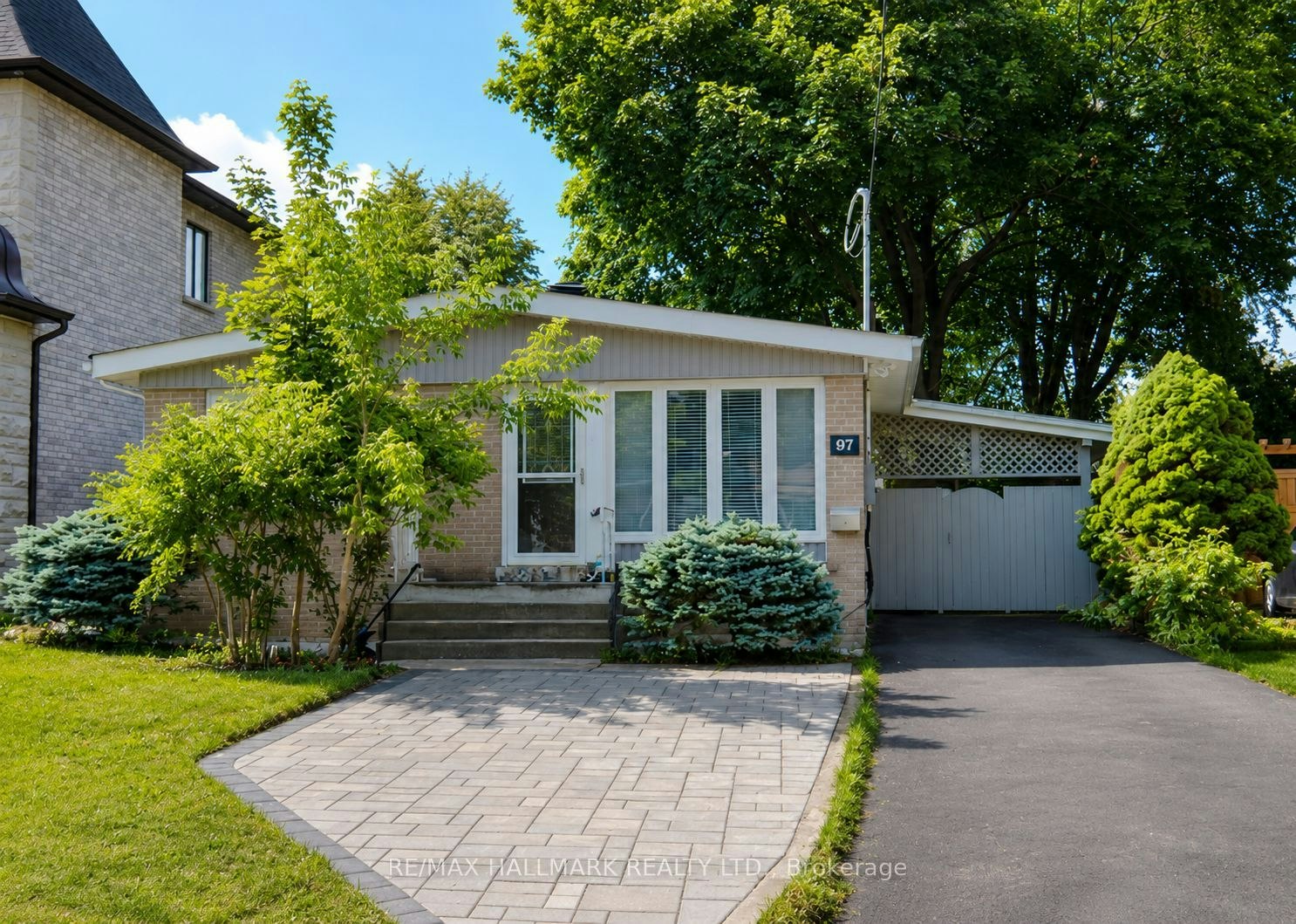 Main Fl-97 Cartier Crescent, Richmond Hill, ON, L4C 2N3