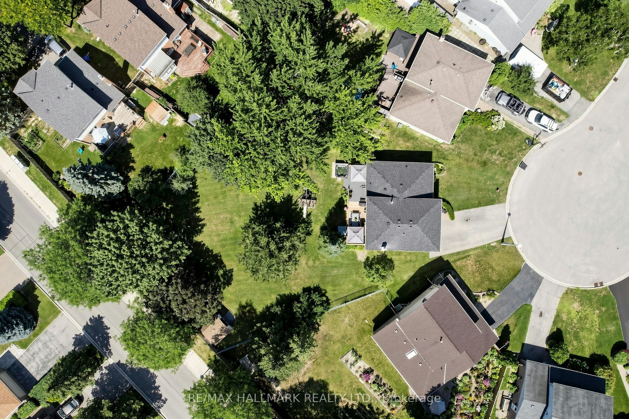 Part 2-20 Oak Court, Aurora, ON, L4G 3J6