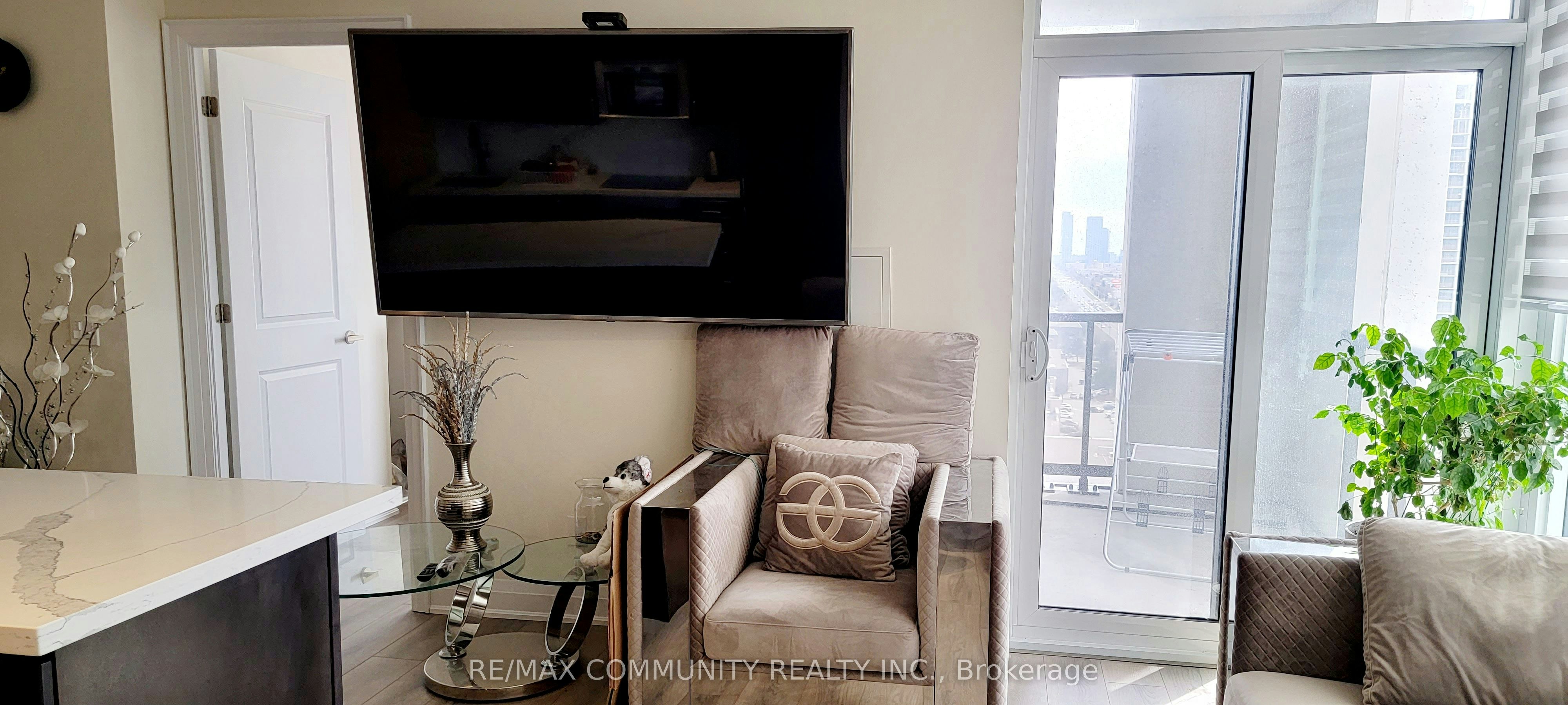 1708-9075 Jane Street, Vaughan, ON, L5K 0L7 - 10