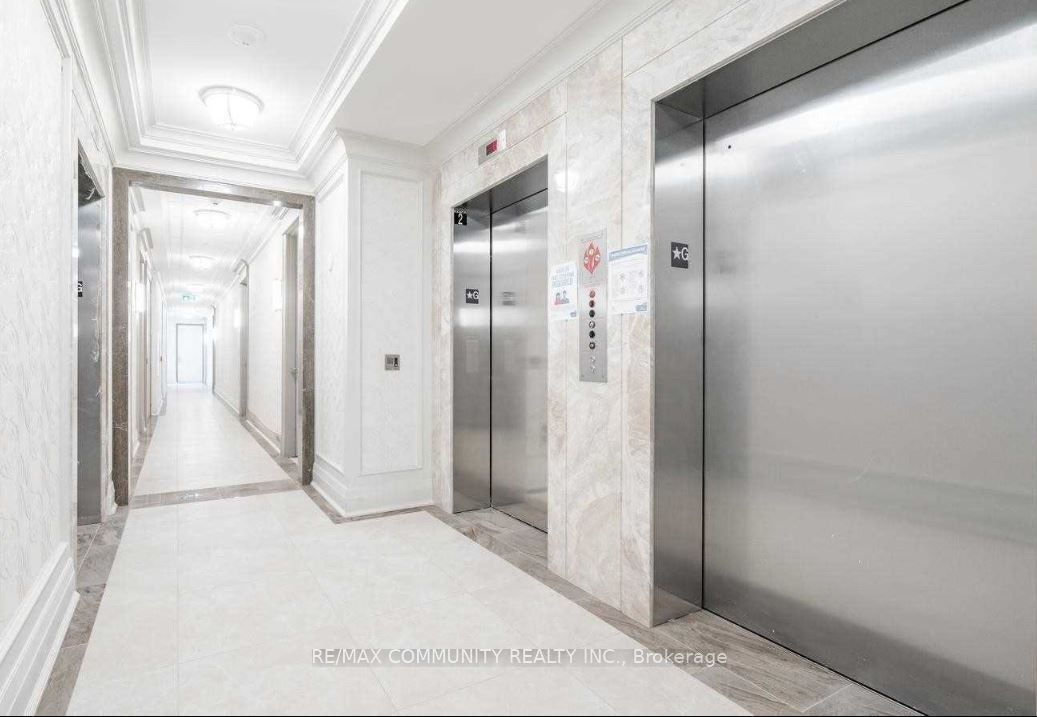 1708-9075 Jane Street, Vaughan, ON, L5K 0L7 - 4