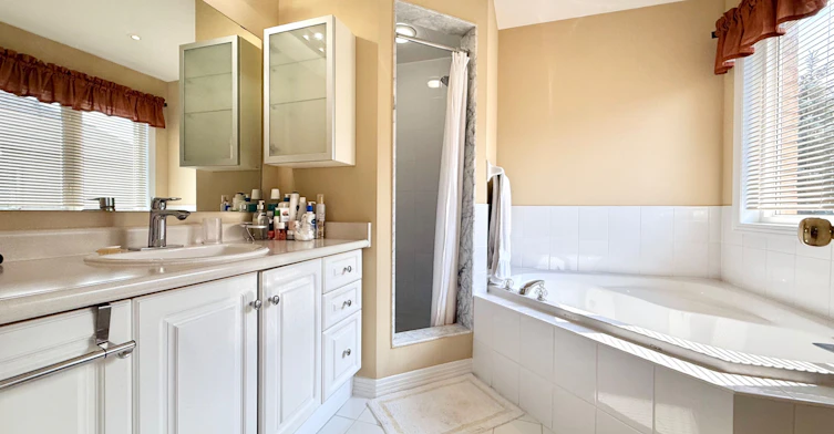 63 Southbrook Crescent, Markham, ON, L6C 2H3 - 32