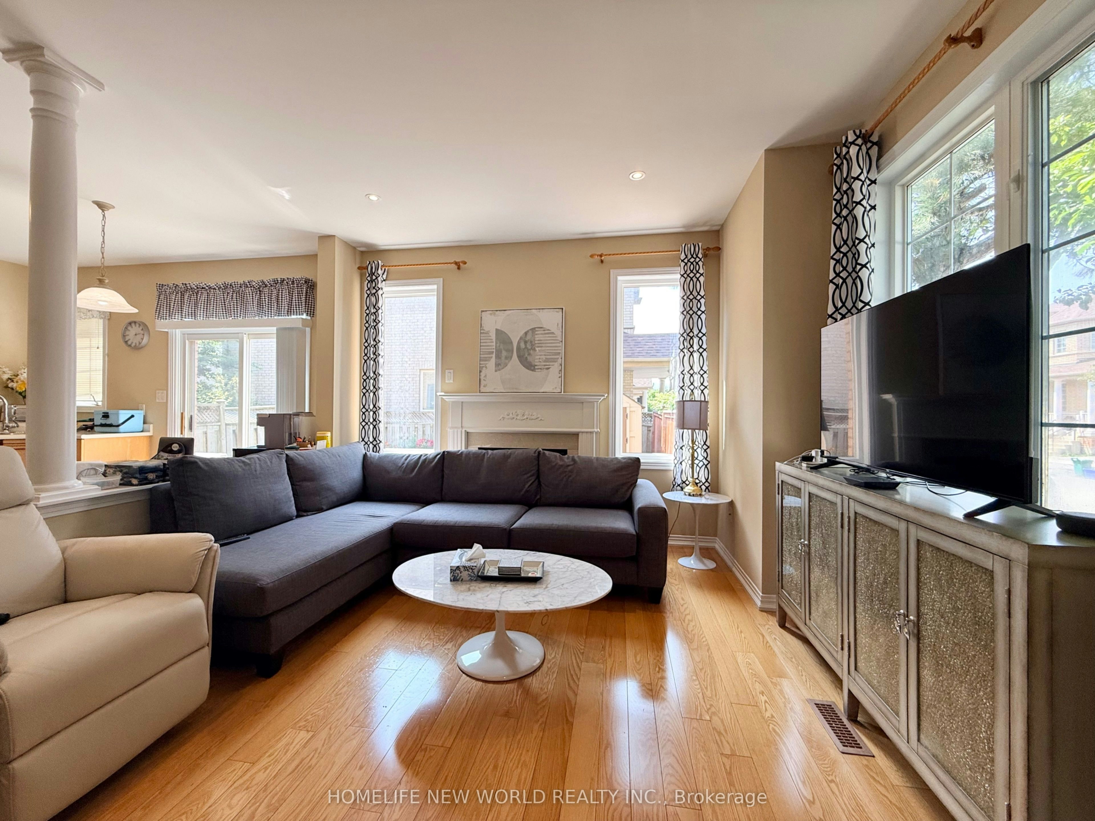 63 Southbrook Crescent, Markham, ON, L6C 2H3 - 13
