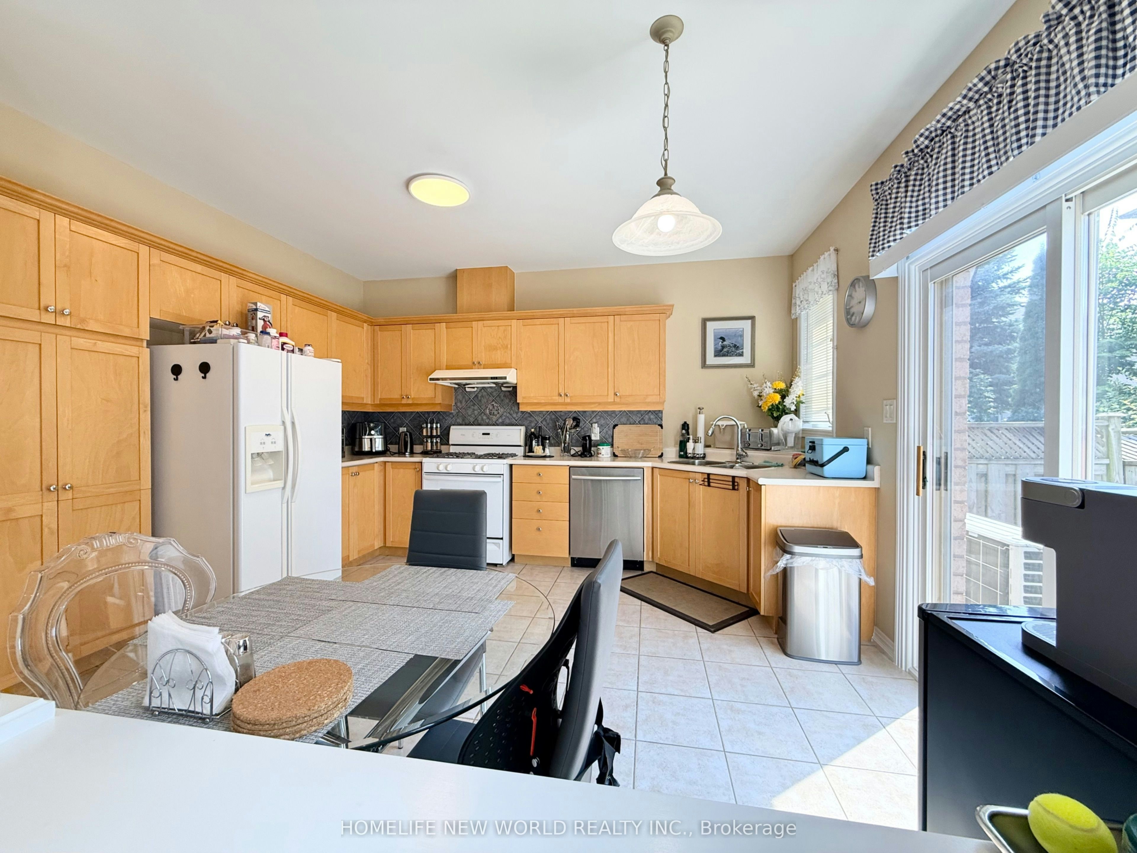 63 Southbrook Crescent, Markham, ON, L6C 2H3 - 15