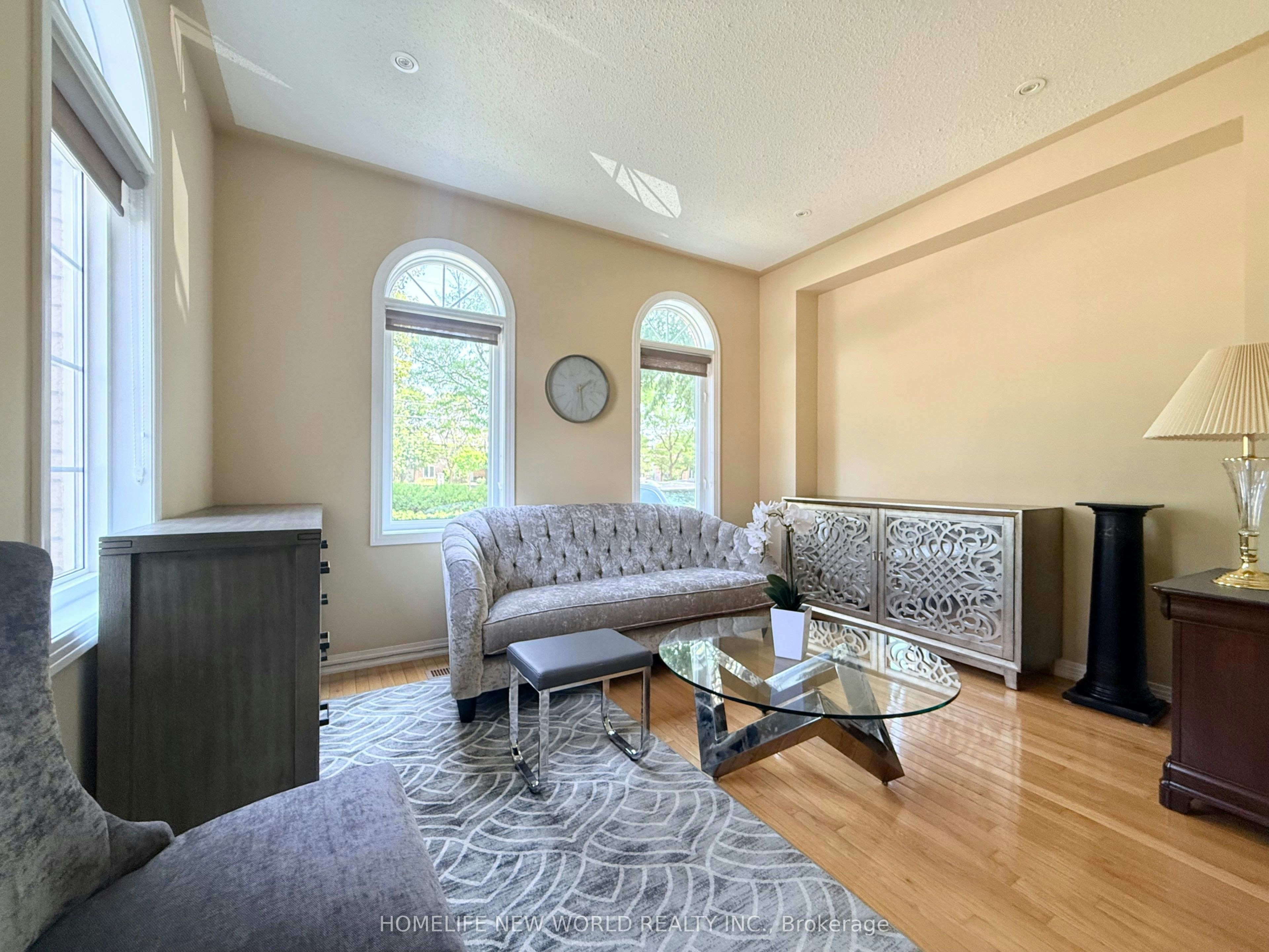 63 Southbrook Crescent, Markham, ON, L6C 2H3 - 3
