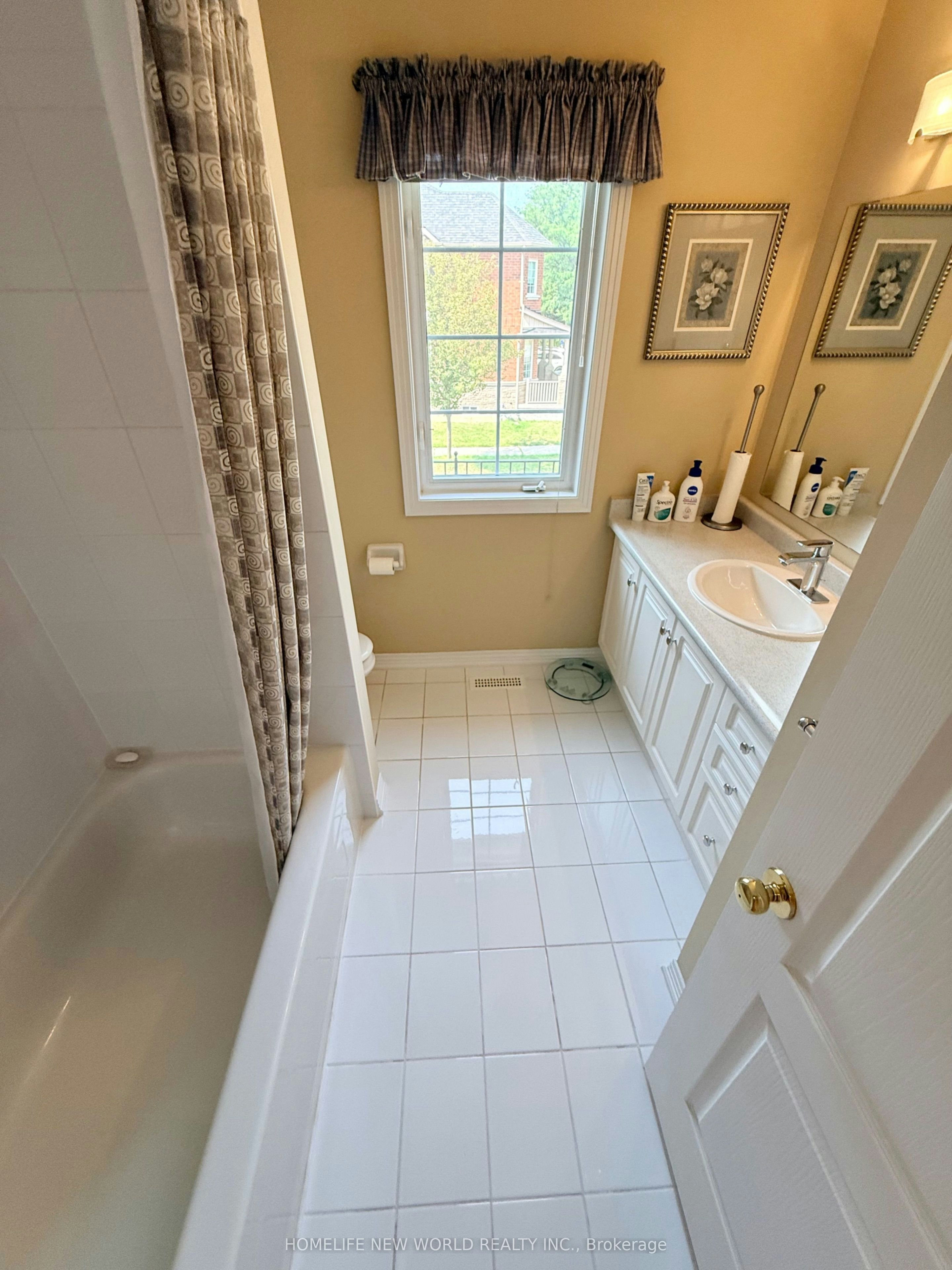 63 Southbrook Crescent, Markham, ON, L6C 2H3 - 37