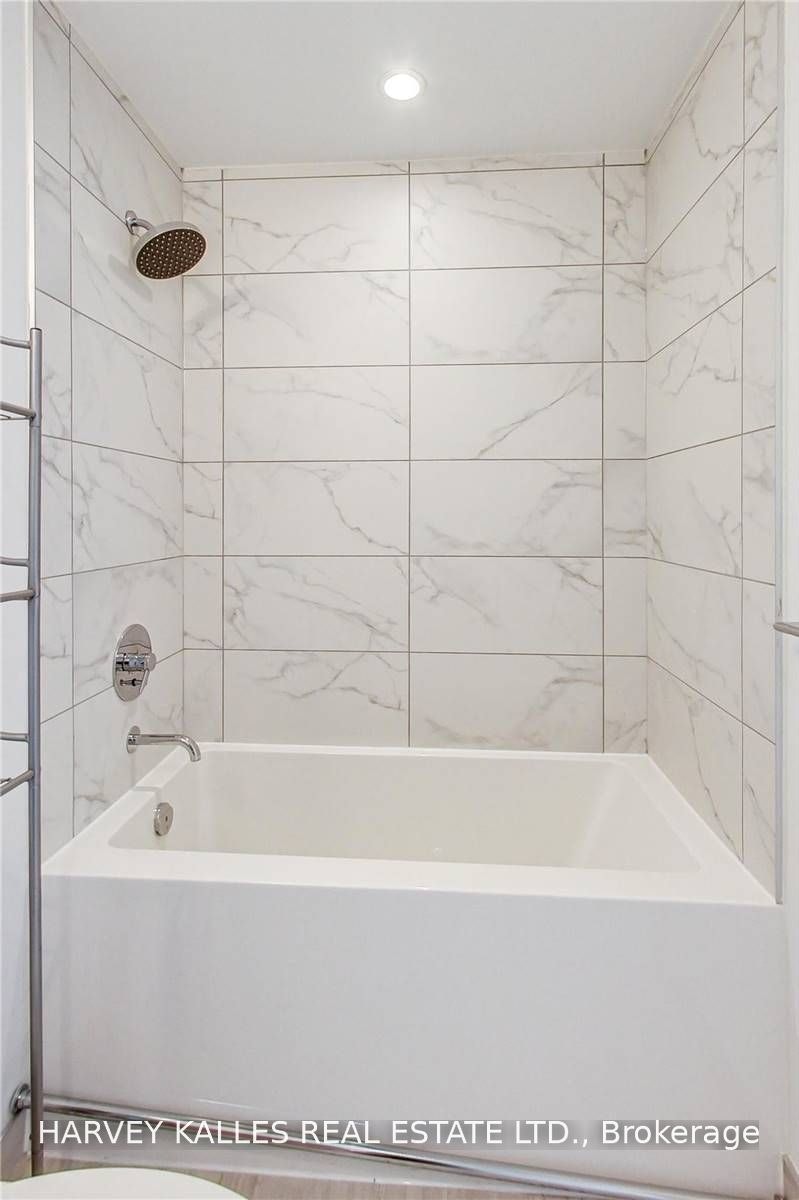 5902-898 Portage Parkway, Vaughan, ON, L4K 2M7 - 19