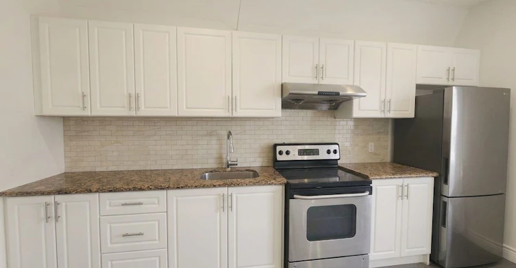 Upper 1-15 Barrie Street, Bradford West Gwillimbury, ON, L3S 0J1 - 5